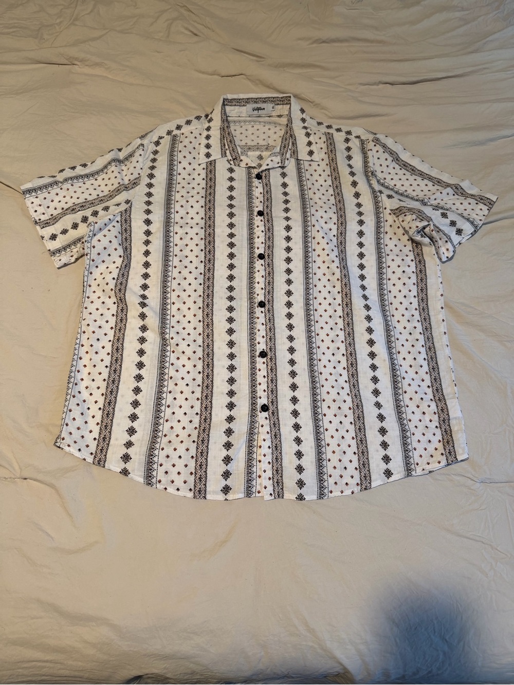 Old Navy White Short-Sleeve Button-Down Shirt with Black & Brown Stripe Pattern